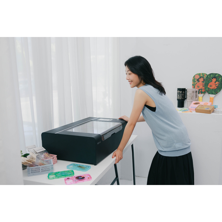 FLUX Beamo II 30W Desktop CO2 Laser Cutter